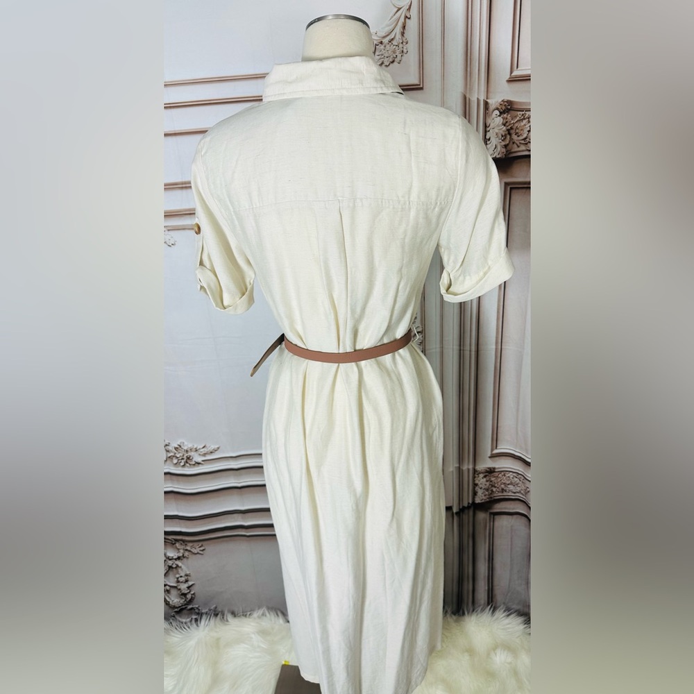 White Button-Front Maxi Shirt Dress with Contrast Belt - Picture 3 of 4